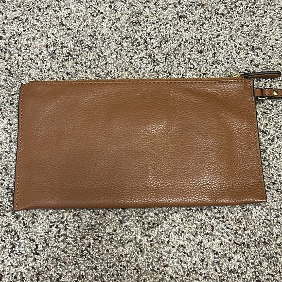 Michael Kors Fulton Pebbled Brown Leather Large Wristlet Clutch - Picture 5 of 13